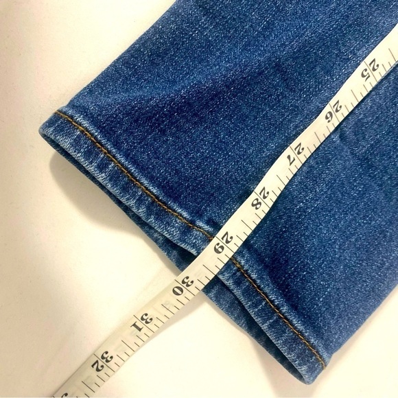 Kut From The Kloth Jeans Women’s Size 6 Distressed High-Rise Baby Bootcut - Picture 11 of 16